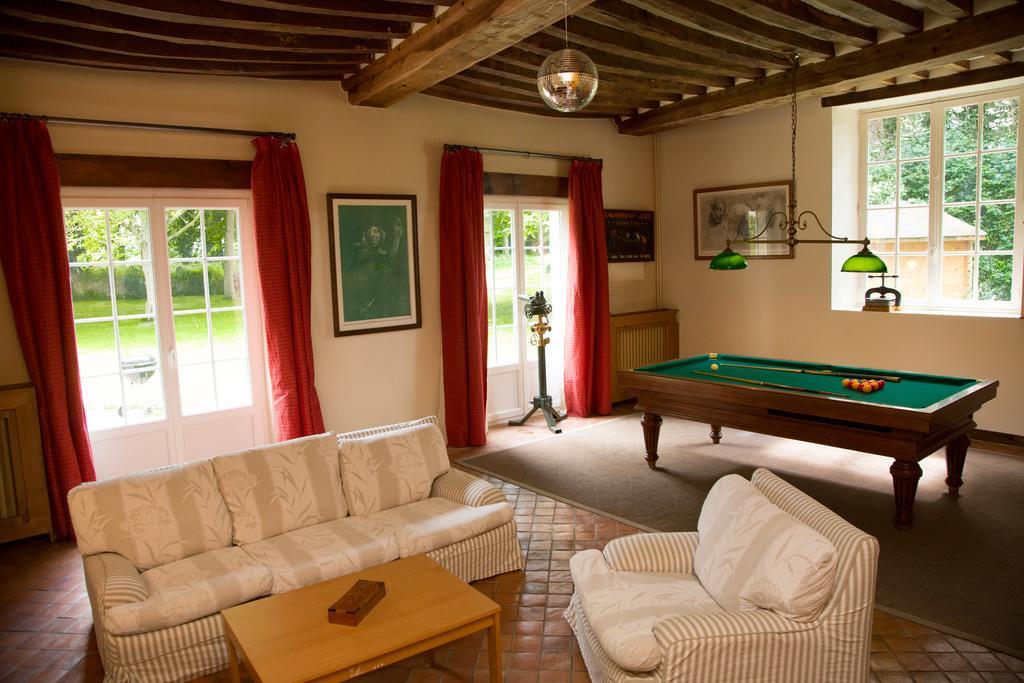 Magnifique Chateau Renove Proche Bourg Grand Parc Belle Terrasse Billard, Ping Pong, Proche Bayeux Et Plages Du Debarquement Tilly-sur-Seulles Exterior photo